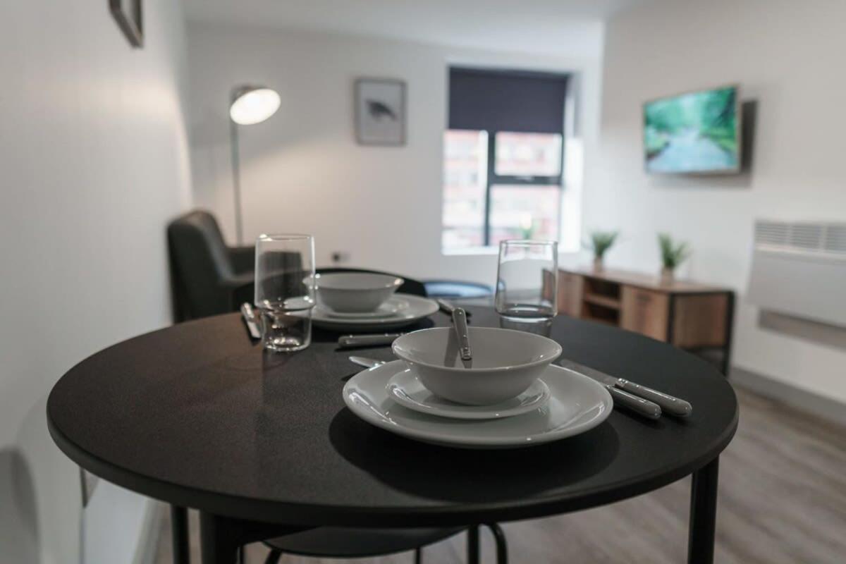 Modern 1 Bed Apartment In Liverpool Centre Exteriör bild